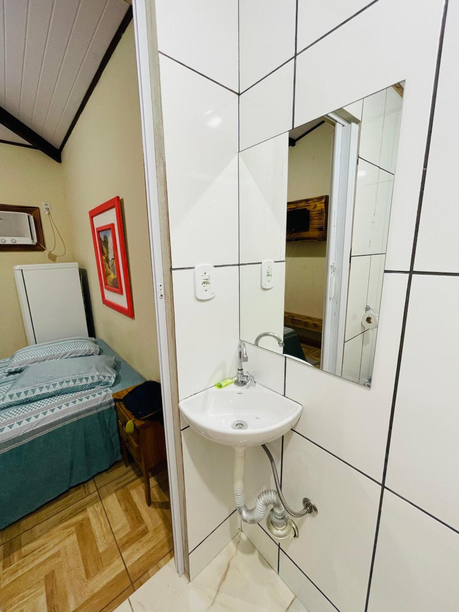 Pousada Ilhotes Hotel Парати Екстериор снимка